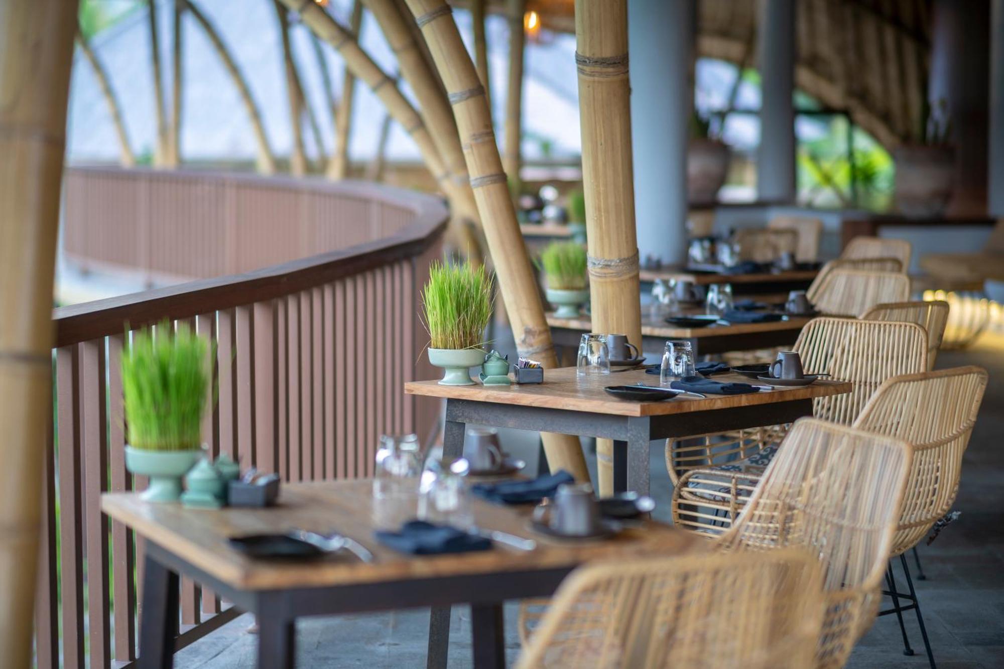 Wapa di Ume Sidemen Sidemen (Bali) Exterior foto The restaurant at the resort